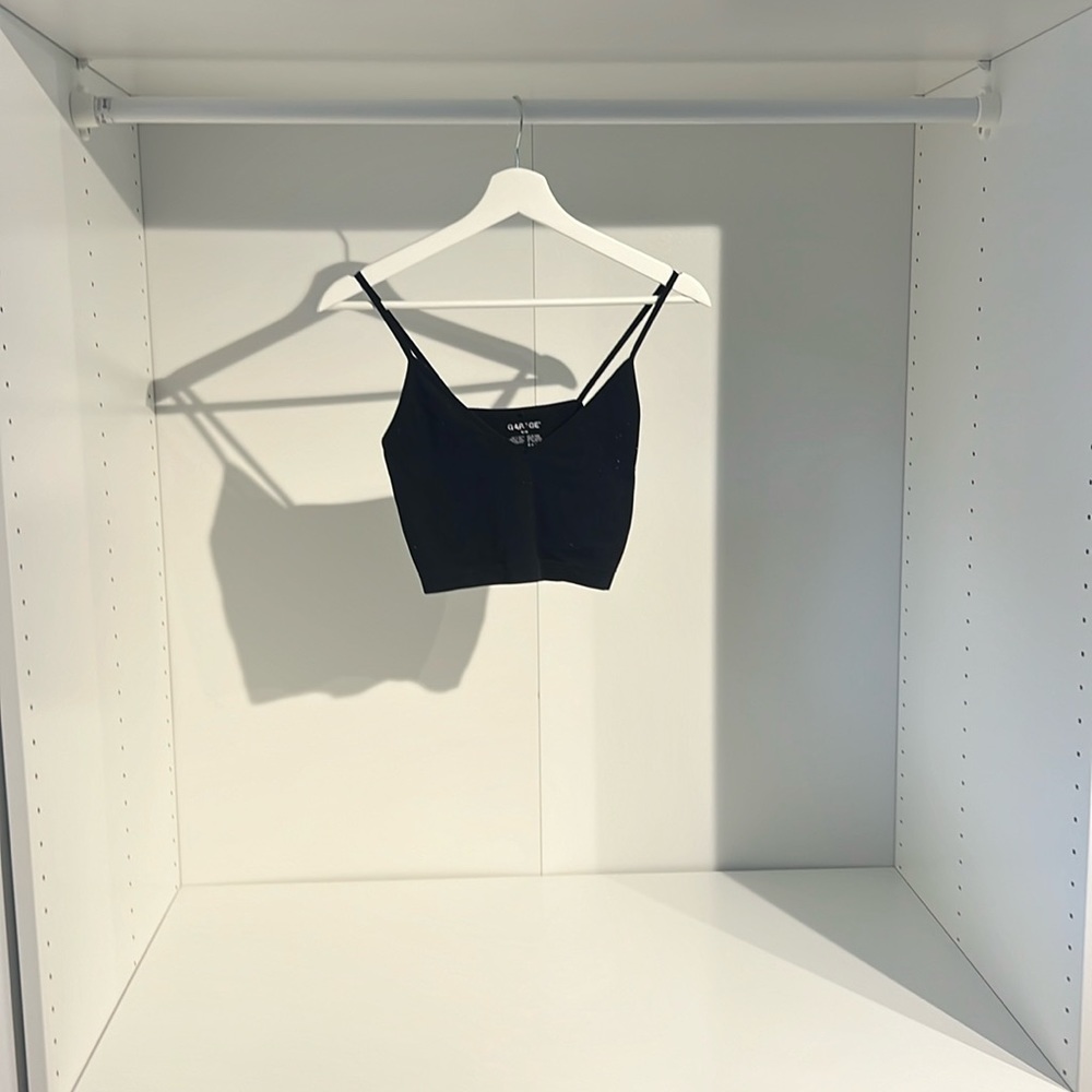 Black tank top - crop top